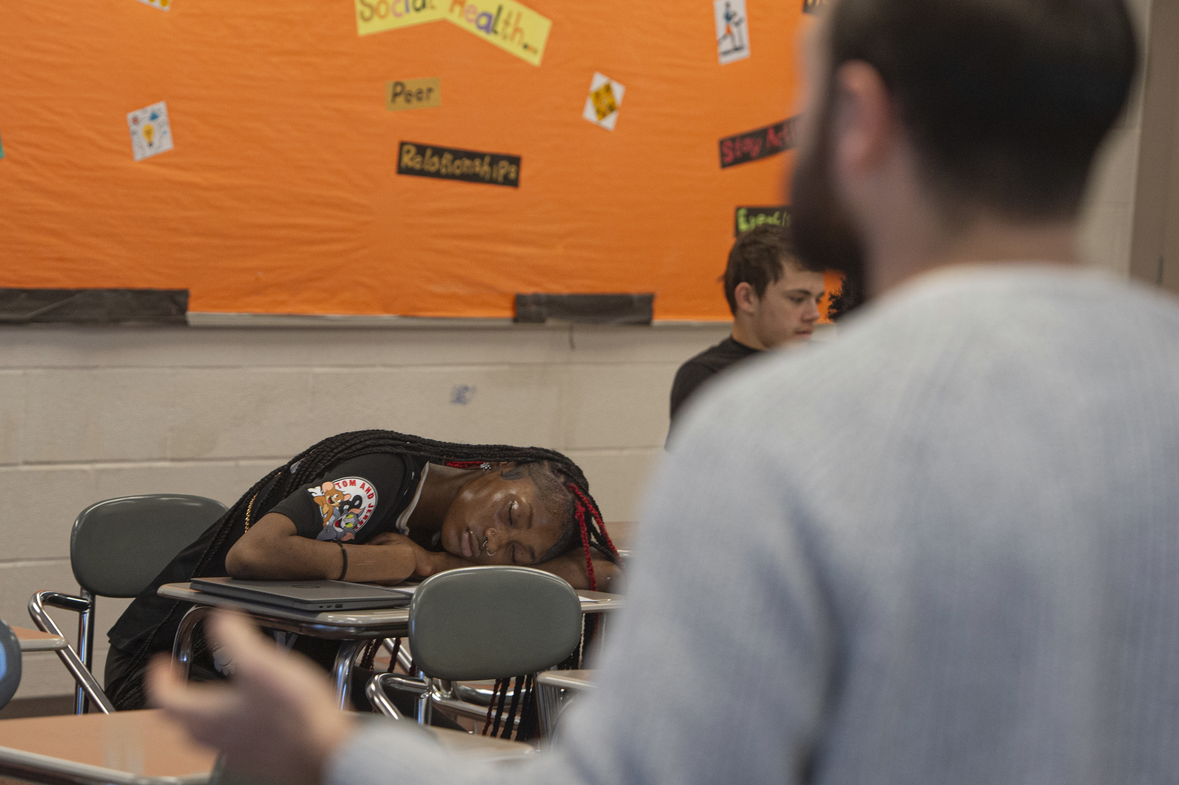edweek.org - Amanda Watford, Stateline - CDC's Latest Youth Behavior Report Offers a Narrower Look at Teen Health