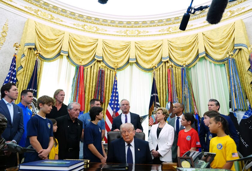 Trump Brings the Presidential Physical Fitness Award Back, Reviving ...