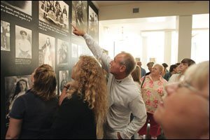 Teachers at the session were able to weave together stories of individuals and the economic and political realities that impelled them to risk the difficult ocean passage to reach America.