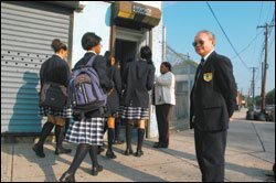 Headmaster Vuong Thuy