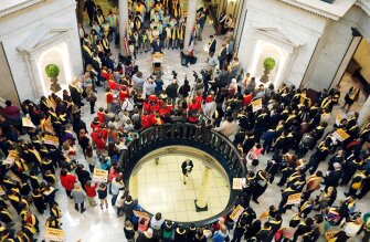 School choice advocates gather at the Capitol in Jackson, Miss., to celebrate National School Choice Week.