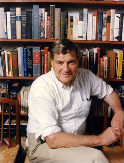 Theodore R. Sizer, shown in 1996, decried what he saw as the “shopping mall” mentality of large high schools.