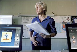 Cindy Hoban explains how students can mimic a hip movement on their computerized dancers.