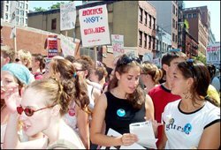 Students prepare for the anti-war march.