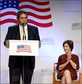 Former first lady Laura W. Bush and Dallas Superintendent Michael Hinojosa take part in unveiling a nationwide principal-training initiative last week at Dallas High School. The program is the first venture for the George W. Bush Institute, which is the policy arm for the George W. Bush Presidential Center at Southern Methodist University in Dallas. Set to start this year in six cities, the effort aims to revamp the way principals are recruited and trained.