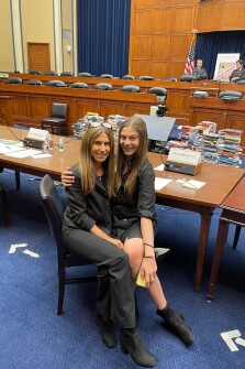 101422 mindy lily freeman photo 01 BS