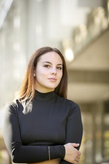 Harvard University freshman Daniela Andrade on campus October 12, 2021 in Cambridge, Mass.