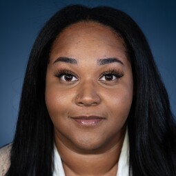 Navia Thompson