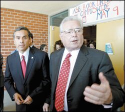 Antonio Villaraigosa, left, the mayor-elect of Los Angeles, appears at Taft High School on May 18 with superintendent Roy Romer.